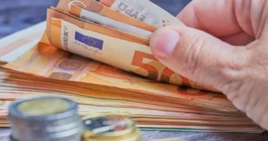 Rekord pagesash në euro/ Vetëm në 11 muaj, më shumë se vitin e kaluar