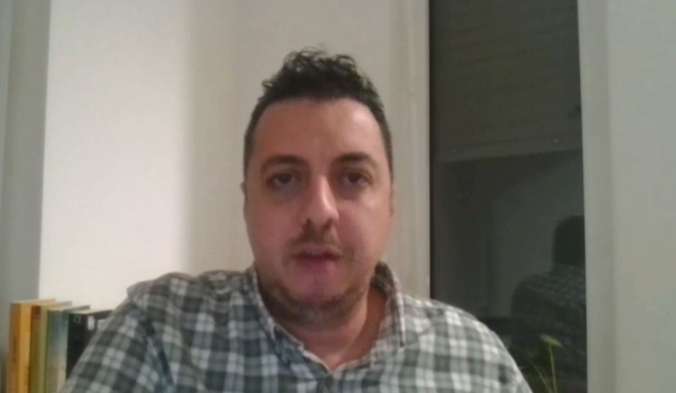  Nga sot  Berisha në politikë sa Enveri   Rada  Salianji kërkon  kokën  e Bardhit 