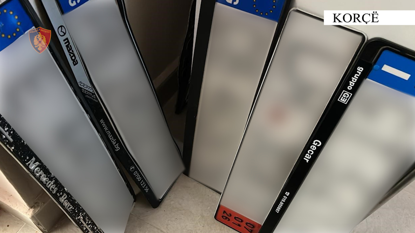 Vodhi targat e 5 automjeteve  Korçë  arrestohet 23 vjeçari