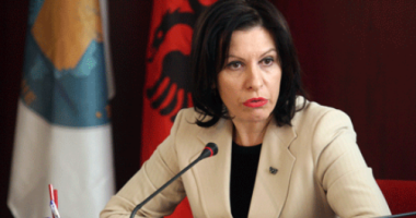 Opozita komode e PD/ Ish kryetarja e KQZ zgjidhet komisionere, me firmat e PD dhe votat e PS