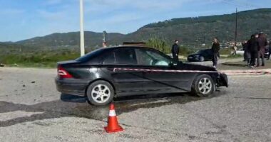 Dinamika/ Aksidenti i dytë brenda 2 javëve në kryqëzimin e Cakranit, përplasja fatale për 16-vjeçarin