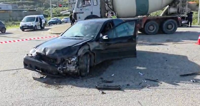 Dinamika  Aksidenti i dytë brenda 2 javëve në kryqëzimin e Cakranit  përplasja fatale për 16 vjeçarin