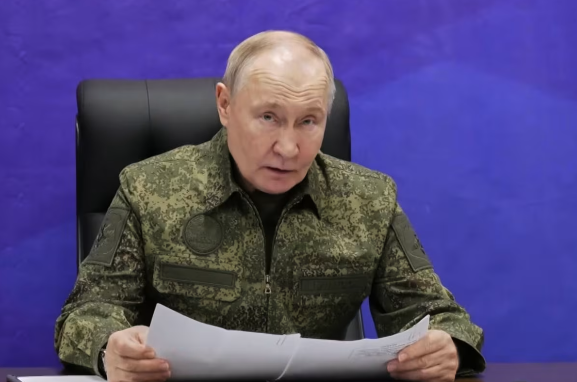 Kremlini vlerëson rolin e SHBA në bisedimet për Ukrainën përpara takimit Putin-Witkoff