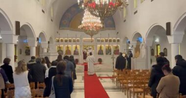 Sarandë/ Kremtohet mesha festive, mesazhe paqeje dhe shprese për Krishtlindje