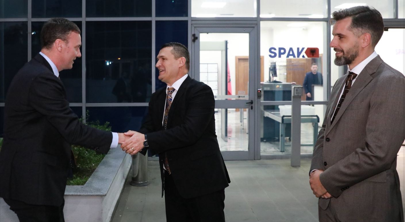 Lufta ndaj krimit ndërkombëtar  SHBA vlerëson punën e Dumanit në krye të SPAK  Shpresojmë do vijojë me pasardhësin e ri