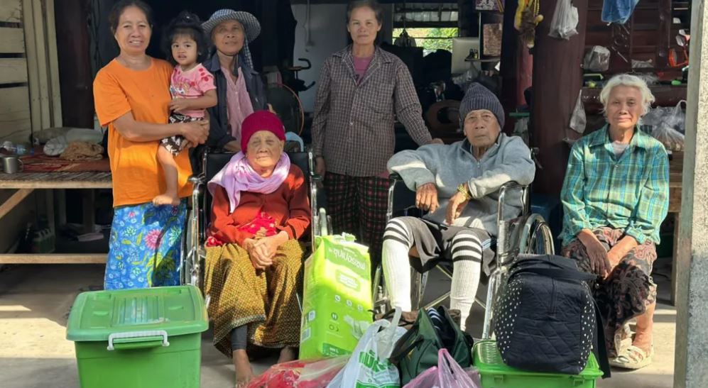 Mijëra njerëz largohen nga kufiri Tajlandë-Kamboxhia pas përplasjeve të përgjakshme