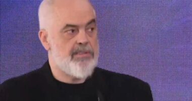 “Rënie e krimeve në shkolla”/ Monitorimi me kamera inteligjente, Rama: Personat problematikë do shihen në kohë reale