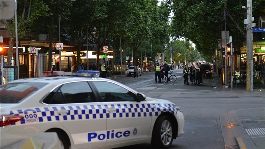 Australi ndalon tubimet publike për dy javë pas miratimit të ligjeve të diskutueshme