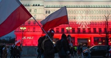 Sondazhi: Mbështetja për daljen e Polonisë nga BE-ja po rritet te qendra e djathtë