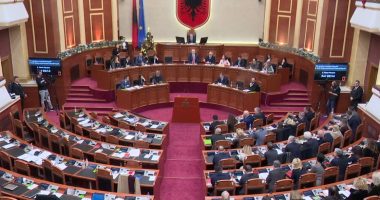 Me firmat e PD dhe votat e PS/ Endrit Shabani zgjidhet Avokat i Popullit