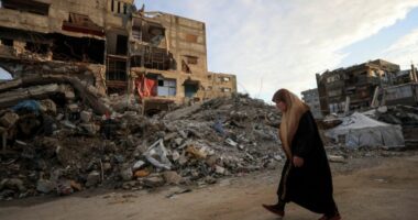 Izraeli sulmon zonën e banuar në Gaza, plagosen 10 persona