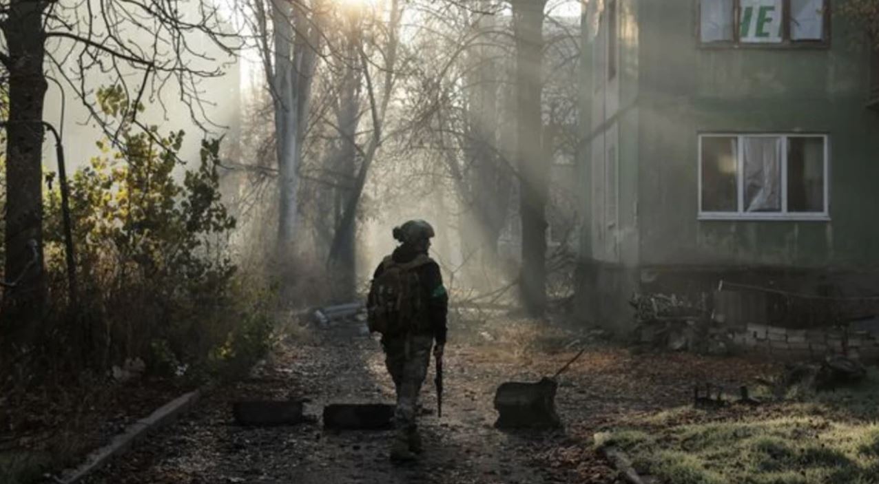 Spiuni i Rusisë po planifikonte të kryente një sulm terrorist, arrestohet një britanik në Ukrainë