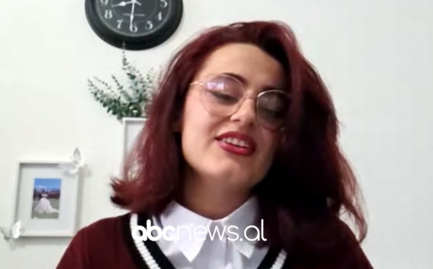 “Pashë Zotin veshur me të bardha, ja ç’më tha” / Dëshmia e vajzës së paralizuar që u shërua pas vizitës në Kishën e Laçit