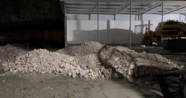 Vlorë, uji rikthehet sot pasdite/ Punohet për riparimin e defektit në rrjetin e furnizimit