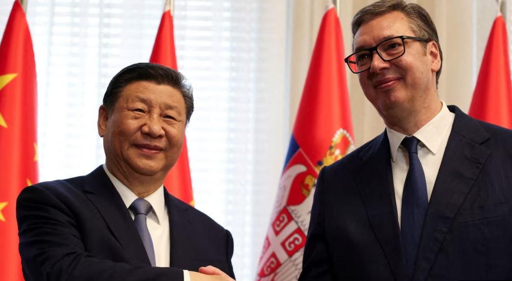 Vuçiç paralajmëron vizitë zyrtare në Kinë