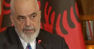 “Pezullimi i Ballukut, rast që nuk ka ndodhur në botë”/ Rama: SPAK ndërhyri në territorin e qeverisë, mbajtëm qëndrim institucional