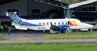 Kolumbi, zhduket avioni me 15 persona në bord