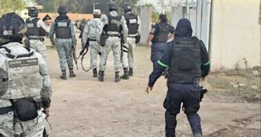 Tronditet Meksika/ Ekzekutohen 11 persona në një fushë futbolli, 12 të plagosur