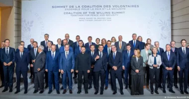 Analiza/ Takimi në Paris për Ukrainën, garanci të detyrueshme sigurie