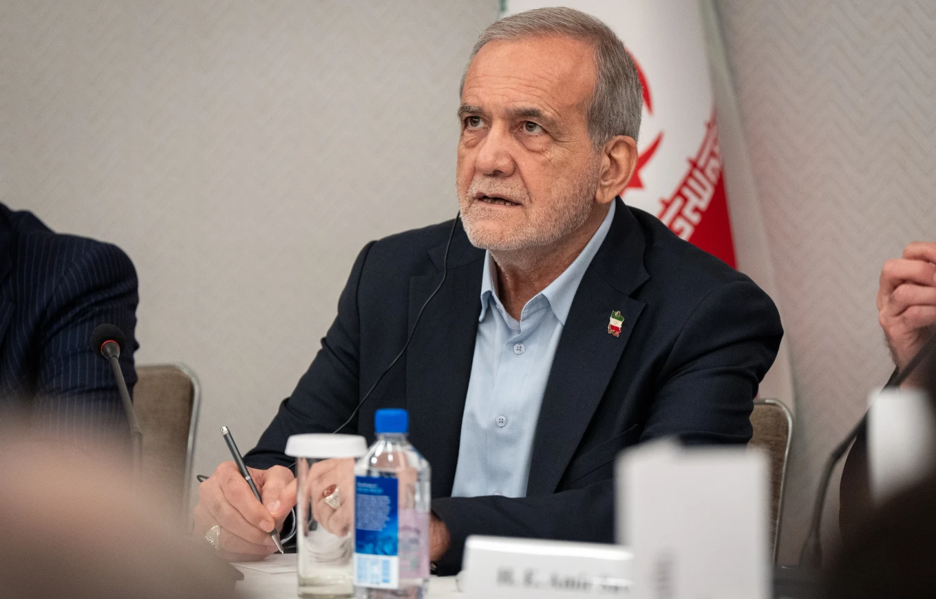 Presidenti iranian  Irani dëshiron të evitojë një luftë  Teherani mirëpret çdo proces që parandalon konfliktin