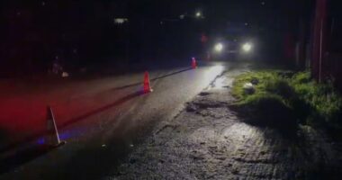 Aksident në Fier/ Makina përplas dy këmbësorë