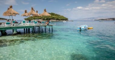 “Nottingham Post”: Britanikët zgjedhin Ksamilin, “Maldivet e Evropës”!