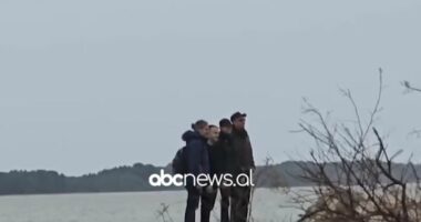 VIDEO/ Çifti Trump-Kushner eksplorojnë disa zona në Vlorë, shkrepin edhe foto