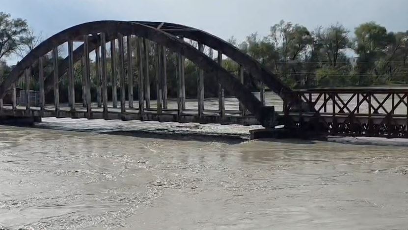 Situata në Fier  Rriten prurjet e lumit Vjosë  strukturat operacionale në gatishmëri