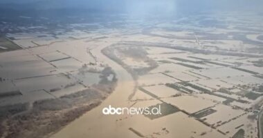 Pamjet nga lart/ Gjithçka nën ujë, banesa dhe sipërfaqe të tëra të përmbytura në Vlorë