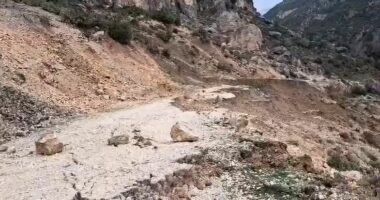 Rrëshqitjet e dheut izoluan fshatin në Selenicë, shqyrtohet hapja e një rruge alternative