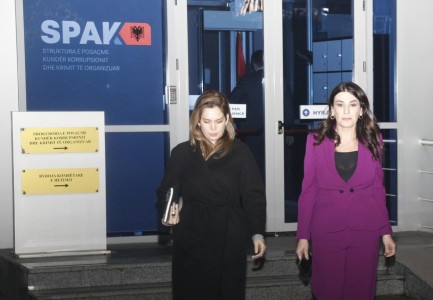 Karçanaj ankohet në Apel  Drejtoresha e AKSHI kërkon lirimin nga masa  arrest në shtëpi 