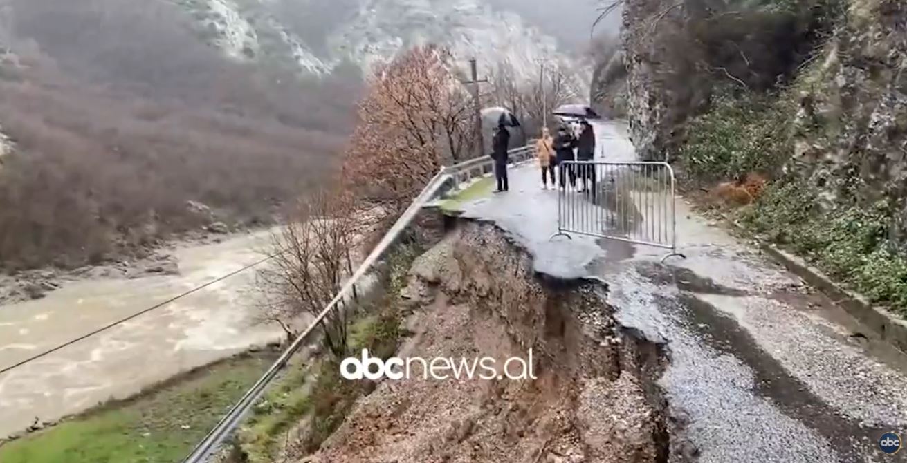 Moti i keq  rrugë të kalueshme  Bora i lë vendin shiut  reshje deri më 7 janar  autoritet apel për kujdes