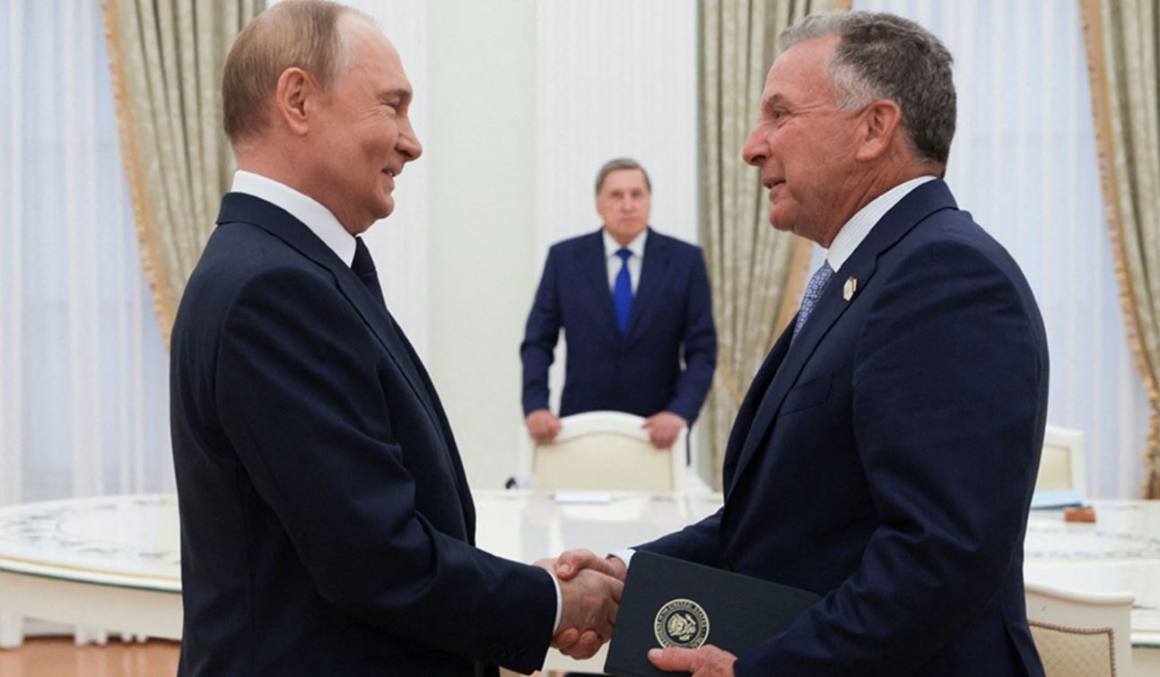 E konfirmon Kremlini  Witkoff dhe Putin do të takohen nesër 