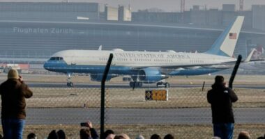 Trump mbërrin në Davos/ Groenlanda dhe tarifat do jenë në fokus të fjalimit