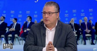 “Trump po ndërton OKB private”/ Minxhozi: Shqipëria mes dy dilemash! Nëse SHBA-BE shkojnë në përplasje, ku pozicionohemi ne?!