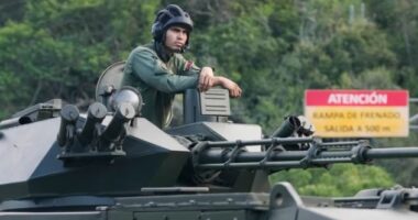 Forca të shumta të sigurisë patrullojnë rrugët e kryeqytetit të Venezuelës