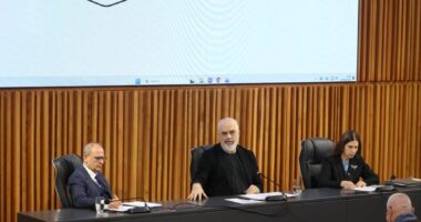 Rama takim me rektorë të Universiteteve: Rishikim ligjit për Arsimin e Lartë, sfidë ndërkombëtarizimi