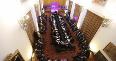 “Integrimi në BE, takime çdo muaj…”/ Rama: Ndryshime në administratën e Kuvendit, më shumë modernizim