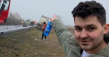 Aksidenti në Rumani, 7 tifozë viktima/ Dëshmitari: Furgoni bëri manovra të rrezikshme