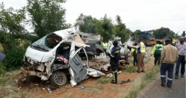 Aksidentohet autobusi i shkollës në Afrikën e Jugut, humbin jetën 13 fëmijë