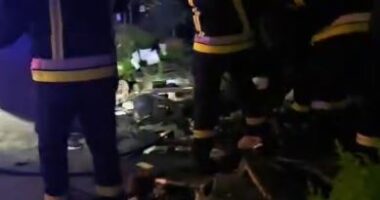 Aksident i rëndë në Durrës/ Automjeti bien nga mbikalimi, humb jetën i riu