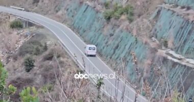 Aksident i rëndë në Gramsh/ Një i vdekur, dy të plagosur në gjendje të rëndë