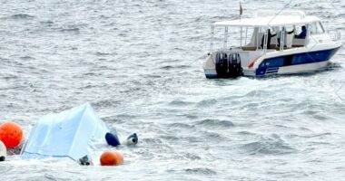 Përmbyset varka në Mbretërinë e Bashkuar, humbin jetën tre turistë francezë