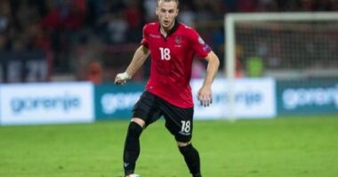 Ismajli “thyhet” përsëri/ Mbrojtësi i kombëtares del nga fusha në ndeshjen e Serisë A