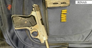 Tentoi të trafikonte armë nga Shqipëria në Itali/ Rinas, arrestohet 30-vjeçari shqiptar