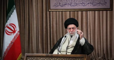 Protestat në Iran/ “The Times”: Khamenei po përgatit një plan arratisjeje në Moskë