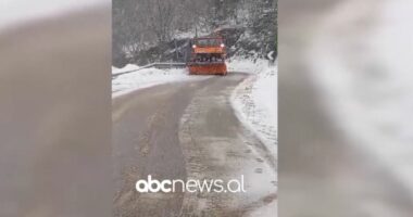 Zbardhet juglindja, reshje dëbore në Korçë/ Qarkullimi vijon normalisht