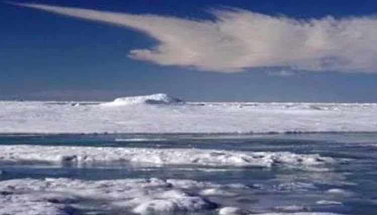 Hija e Kinës mbi Arktik alarmon Perëndimin