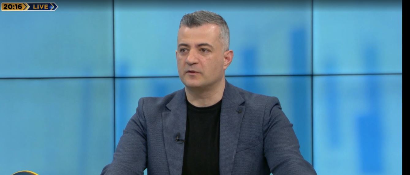  Loja  e Trump me tarifat  Eksperti i ekonomisë  Pritet që eksportet të ulen  Ja pse preket edhe Shqipëria