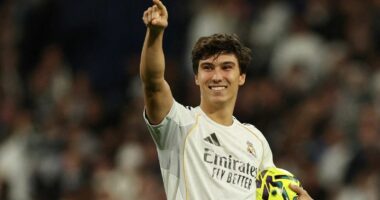 Gonzalo, “i përzgjedhur” për lavdi/ Mediat spanjolle ngrenë në qiell yllin e Akademisë madrilene